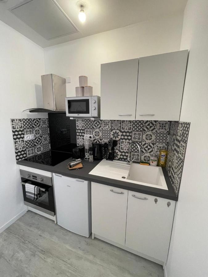 Le Boheme - Centre Ville, Netflix Et Wifi, Parking, Ideal Familles, Couples Et Voyages D'Affaire Niort Bagian luar foto