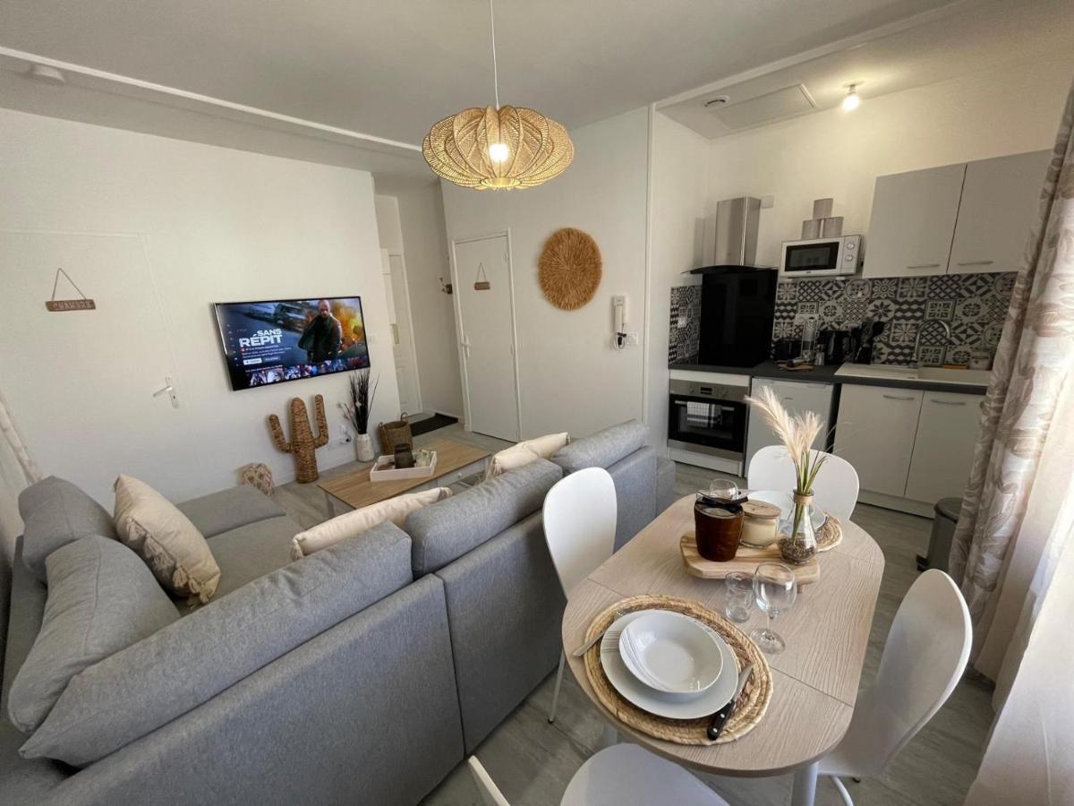 Le Boheme - Centre Ville, Netflix Et Wifi, Parking, Ideal Familles, Couples Et Voyages D'Affaire Niort Bagian luar foto